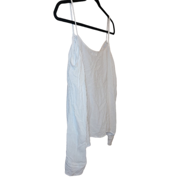3/$20! Ardene White Longsleeve Cold Shoulder Top - Picture 3 of 10